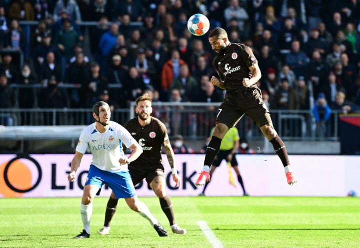 „Extreme Spielfreude“: St. Pauli begeistert auch seinen Trainer