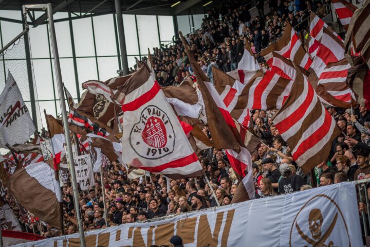 Kein Support: Darum haben St. Paulis Ultras am Millerntor geschwiegen