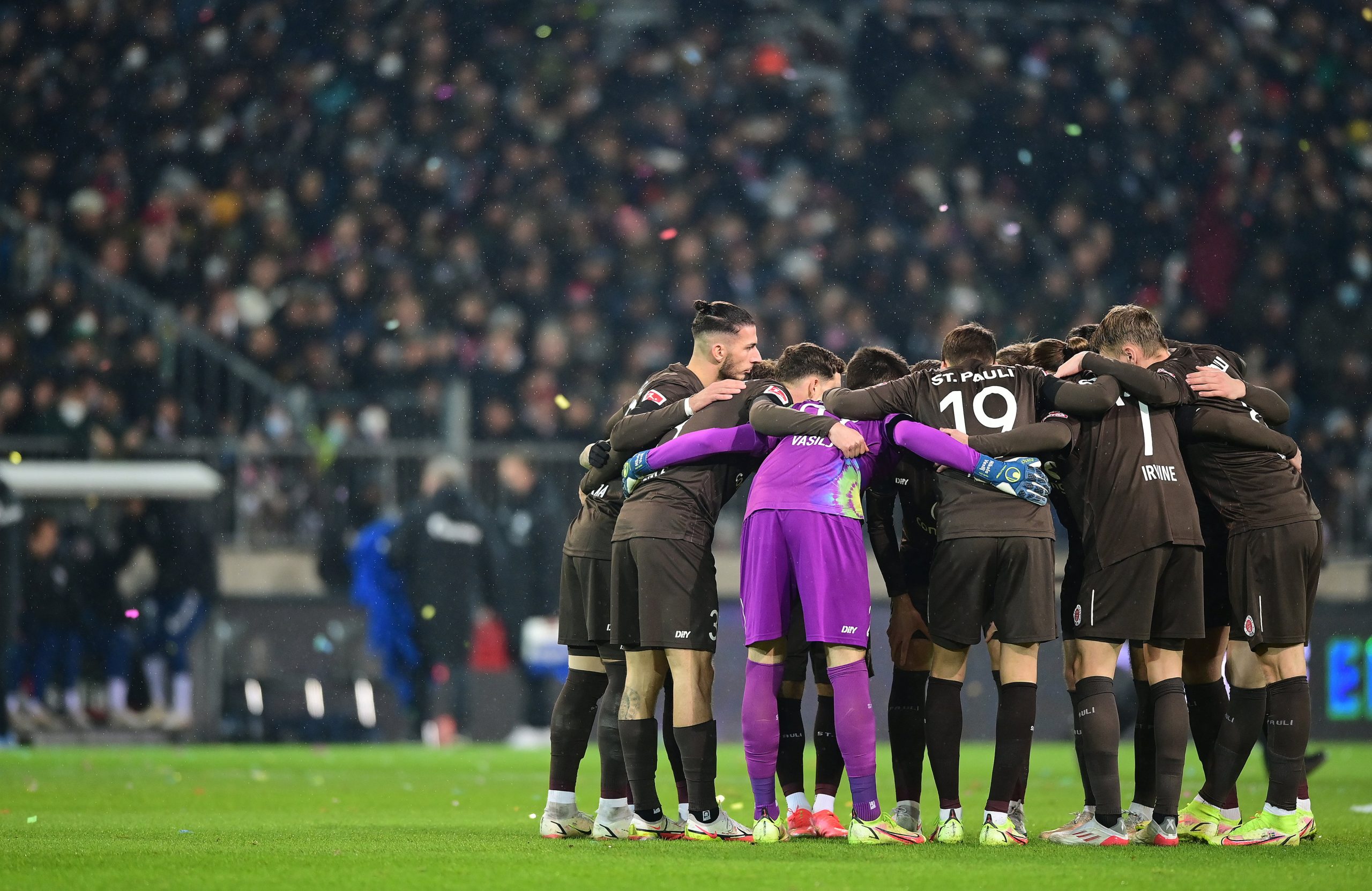 Jetzt Im Liveticker So Läuft Es Für St Pauli Gegen Borussia Dortmund 4124