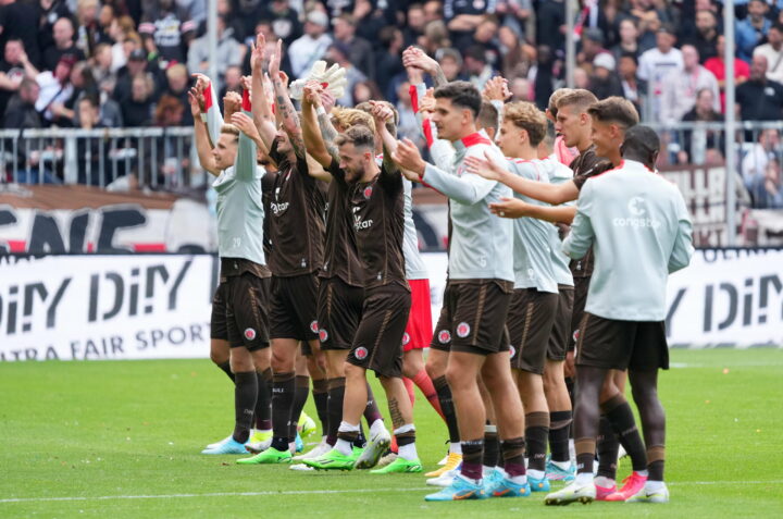 „Positiv überrascht”: Neues St. Pauli beeindruckt gegen Nürnberg