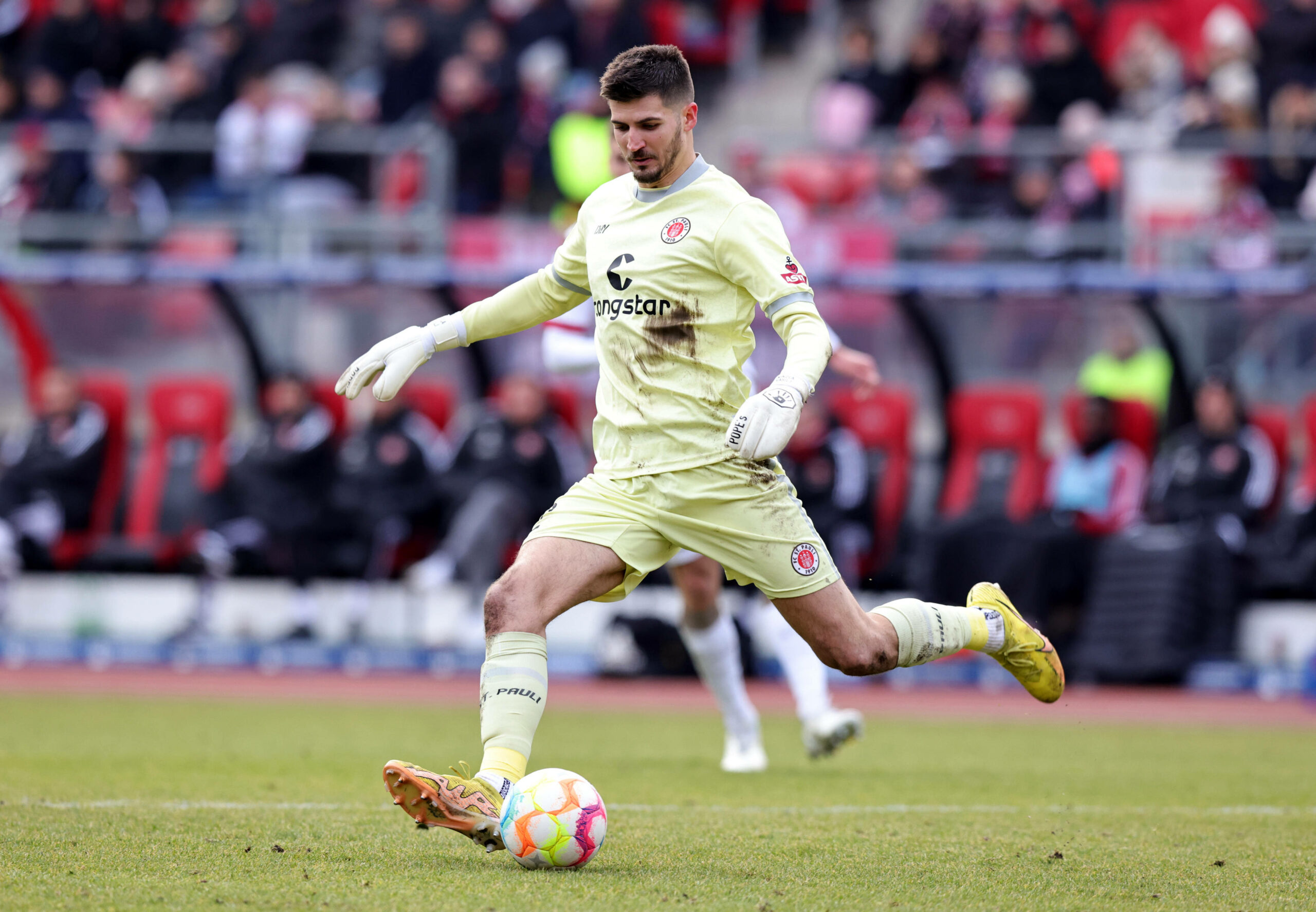 Darum Erhielt St Pauli Keeper Vasilj Ein Sonderlob Von Hürzeler