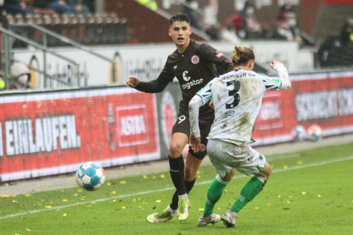 Hürzelers „dreckige“ Vorgaben für St. Paulis Test gegen Hannover
