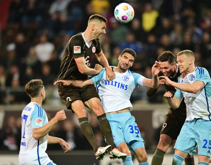 „Nicht so optimal“: St. Paulis Bedenken vor Pokal-Hit gegen Schalke