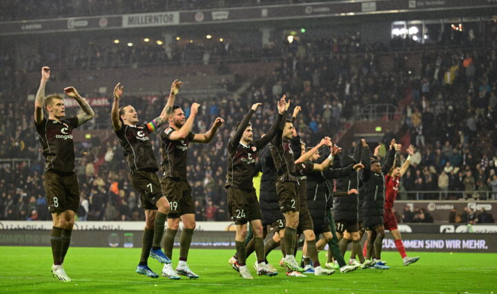 St. Paulis „Fußballgötter“ verzaubern das Millerntor – und lassen Fans träumen