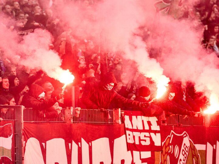 Nicht nur auf dem Platz: Alarmstufe Rot bei St. Pauli gegen Hannover