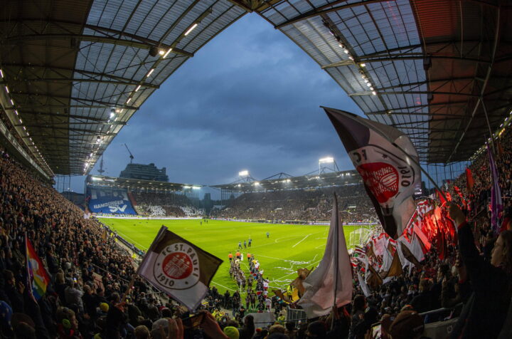 Gästeblock des HSV: Mit diesen Maßnahmen sichert St. Pauli das Derby