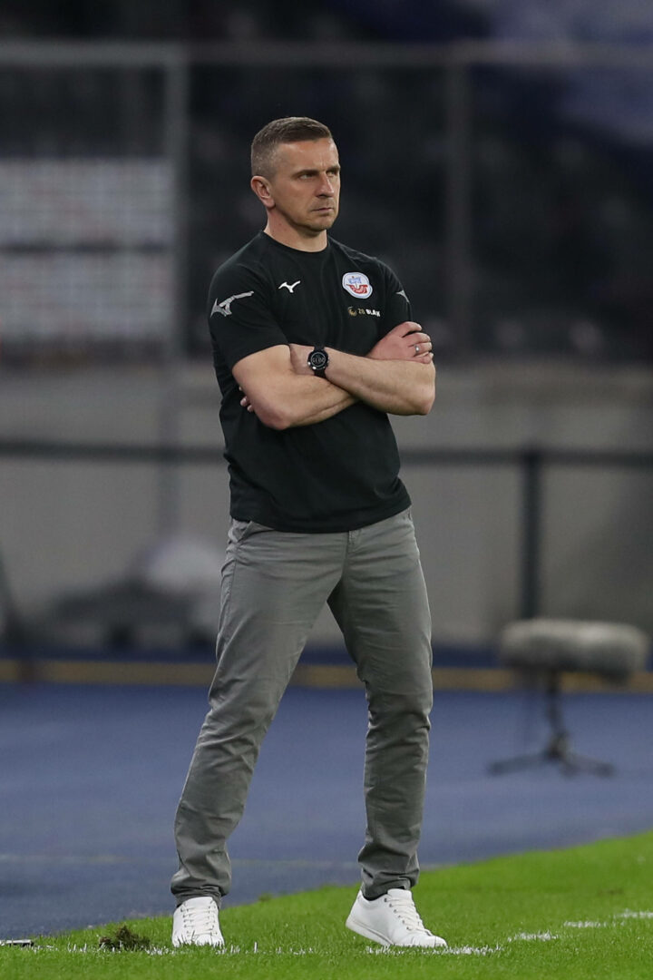 Große Anerkennung: Rostock-Trainer Selimbegovic schwärmt von St. Pauli