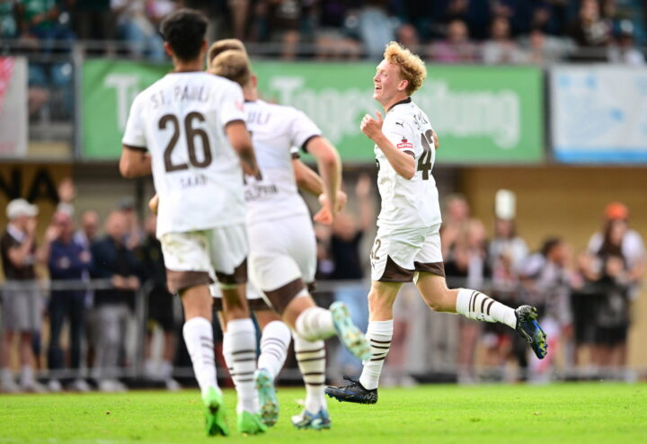 Youngster trifft: St. Pauli schafft Testspiel-Sensation gegen Olympique Lyon
