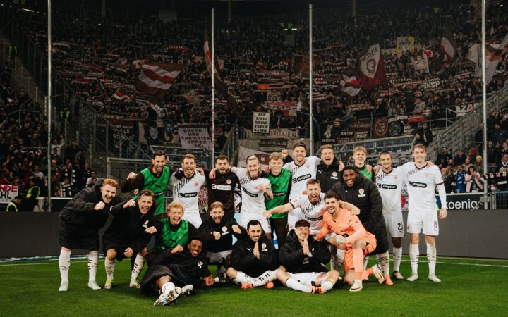 Hoffenheim schweigt: St. Pauli-Fans sorgen für Heimspiel – Siegfoto als Tradition