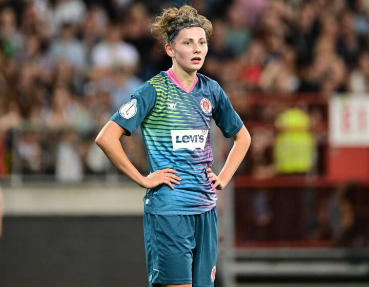 St. Pauli-Frauen im Pokal-Halbfinale – Spielerin verletzt ins Krankenhaus